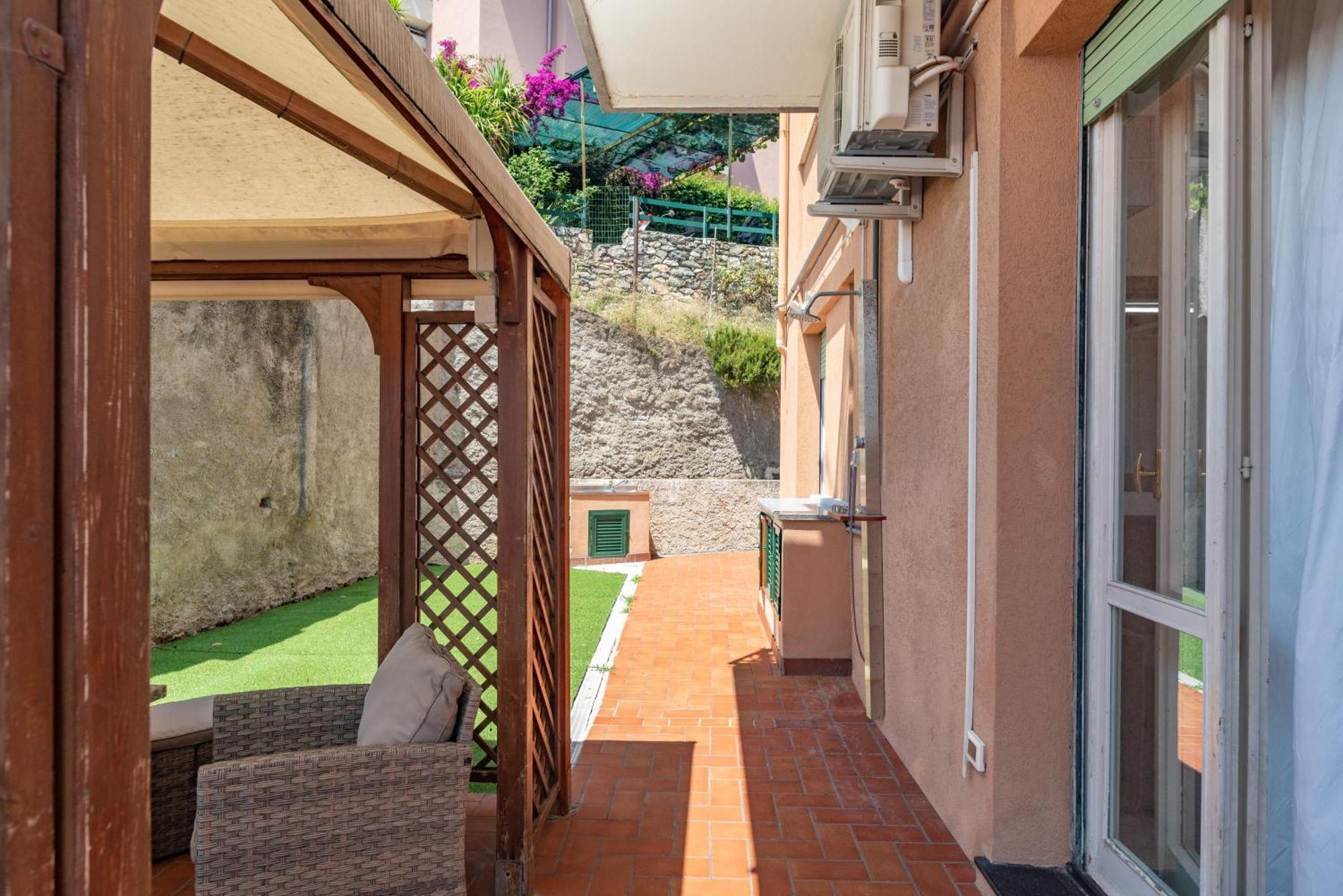 Casa Primavera Apartment Finale Ligure Exterior photo